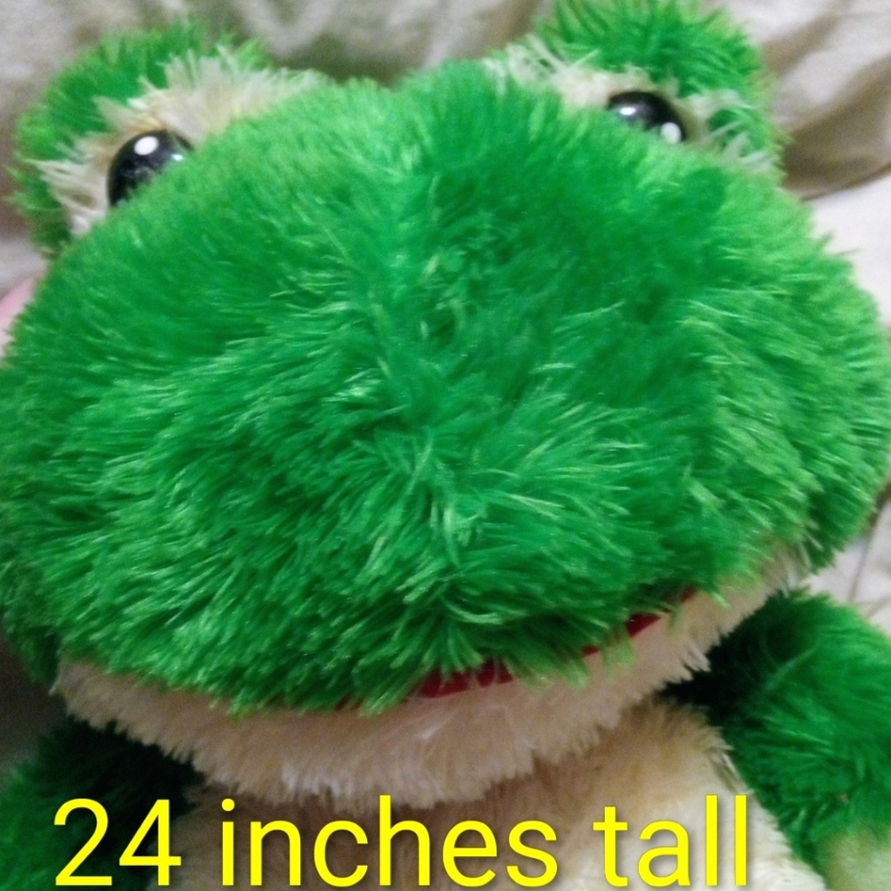 24 Inch Stuffed Frog Plush Very Snuggly 🐸